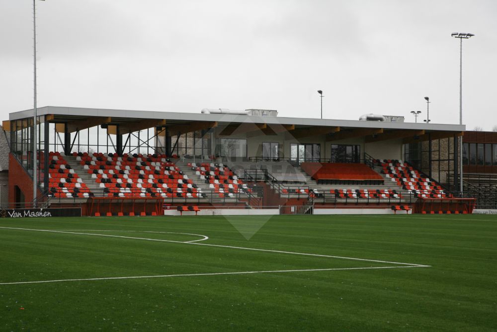 DugOut DeKrom Katwijk 05